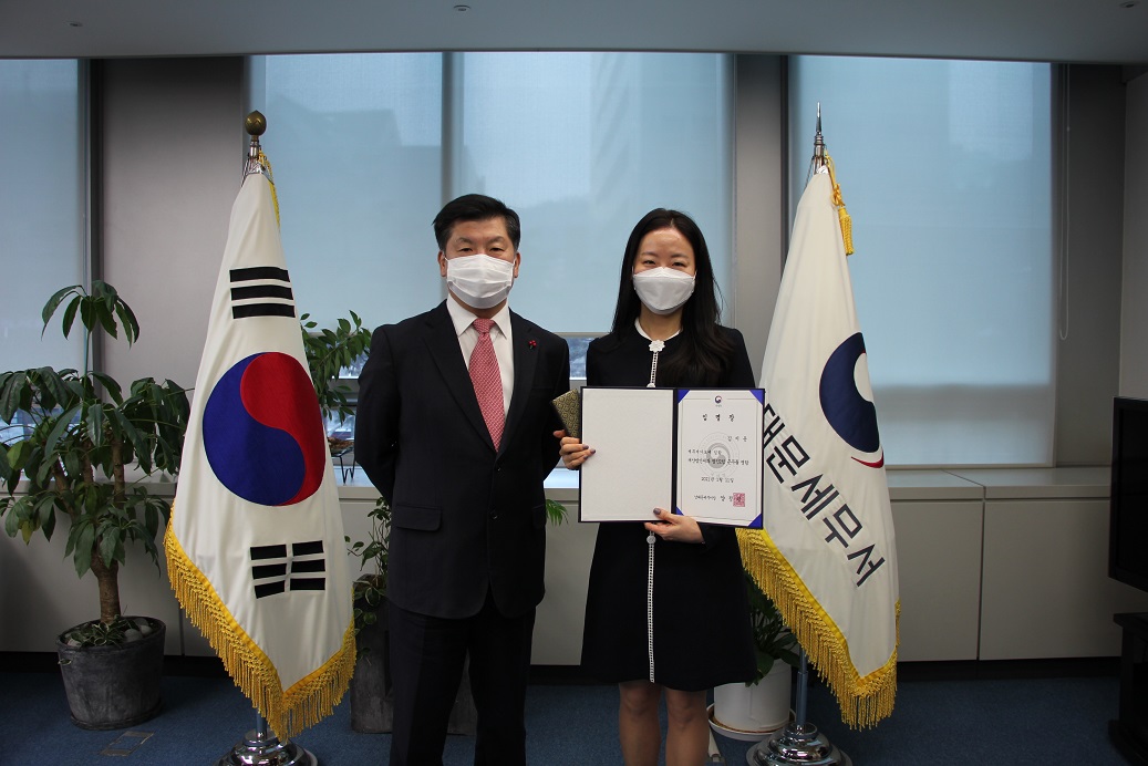 신규임용자 임명장 수여식 1 이미지